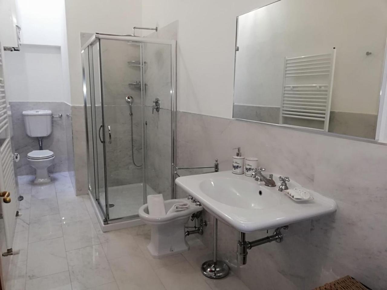 La Rosa Townhouse Bed & Breakfast Firenze Eksteriør bilde